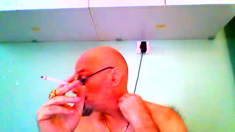 Snapshot of timothy33asd chatting on September 16, 7:09 am timothy33asd online show from September 16, 7:09 am