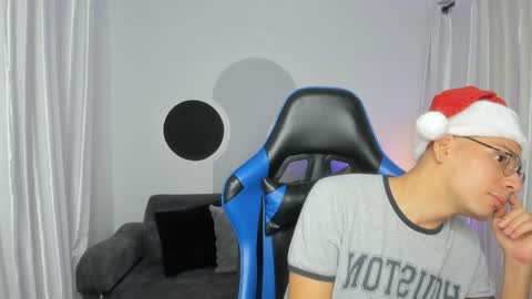 timi  jones online show from December 24, 10:44 am