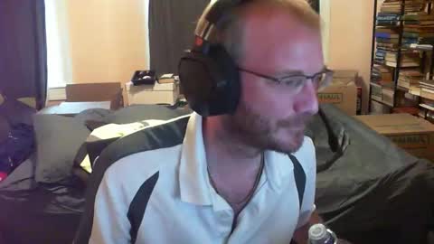 timtimmyyyy online show from November 18, 8:02 pm