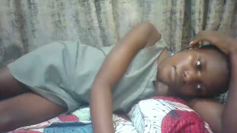 Snapshot of tina2030 chatting on October 13, 6:52 pm christine online show from October 13, 6:52 pm