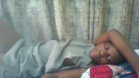 Snapshot of tina2030 chatting on October 14, 6:58 am christine online show from October 14, 6:58 am