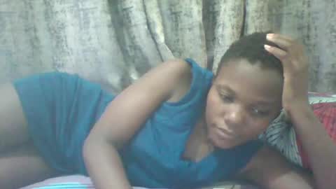 Snapshot of tina2030 chatting on October 31, 11:22 am christine online show from October 31, 11:22 am