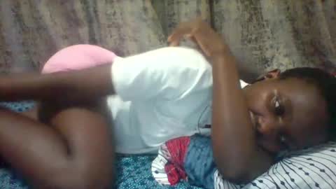 Snapshot of tina2030 chatting on November 8, 8:07 pm christine online show from November 8, 8:07 pm