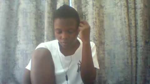 Snapshot of tina2030 chatting on November 9, 8:45 am christine online show from November 9, 8:45 am