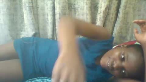 Snapshot of tina2030 chatting on November 10, 8:57 am christine online show from November 10, 8:57 am