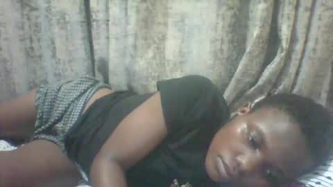 Snapshot of tina2030 chatting on November 25, 7:14 pm christine online show from November 25, 7:14 pm