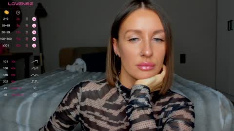 Snapshot of tina__bestie chatting on January 14, 11:42 am Tina online show from January 14, 11:42 am