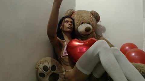 tinaa_williams online show from February 14, 6:51 pm