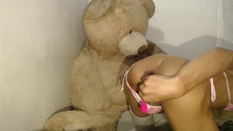 tinaa_williams online show from March 12, 7:49 pm