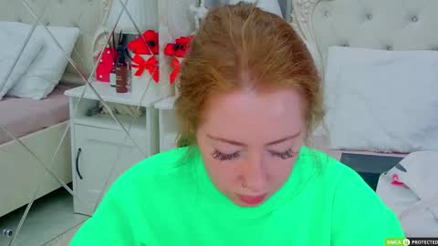 Tina online show from November 4, 3:49 am