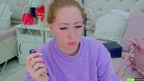 Snapshot of tinabrook chatting on February 3, 3:26 am Tina online show from February 3, 3:26 am