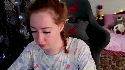 Snapshot of tinabrook chatting on February 16, 4:30 am Tina online show from February 16, 4:30 am