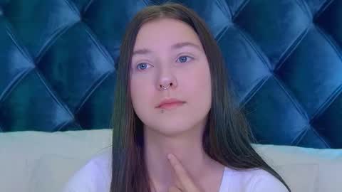 TinaBurton online show from November 25, 4:34 am