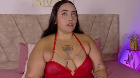 tinacurv online show from November 19, 7:36 pm