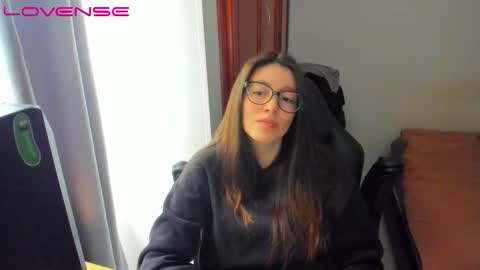 Tina online show from November 5, 7:47 pm