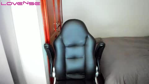 Tina online show from November 26, 8:10 pm