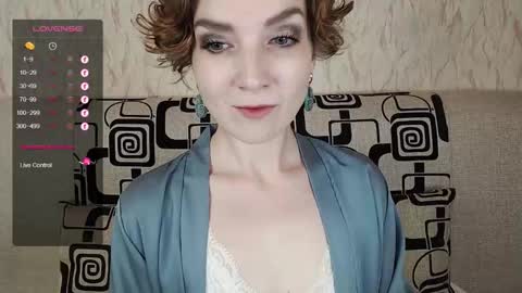 Tina online show from October 16, 4:57 am