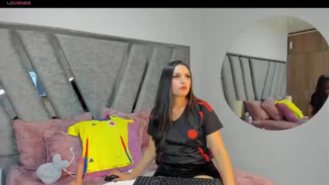 Tink online show from June 18, 2:12 am