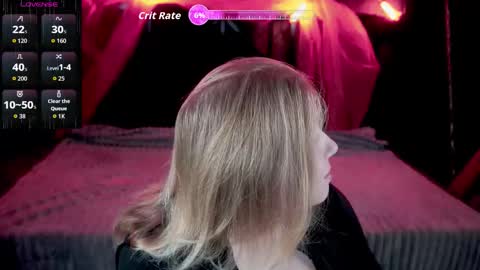 TinkerrBelll online show from October 30, 7:58 pm