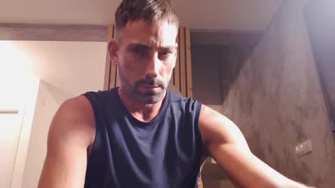 Snapshot of tinoclandestino chatting on January 5, 8:00 pm tinoclandestino online show from January 5, 8:00 pm