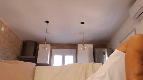 Snapshot of tinoclandestino chatting on November 16, 10:10 am tinoclandestino online show from November 16, 10:10 am