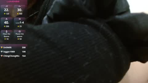 Snapshot of tiny_caroline chatting on January 14, 7:06 am Tiny Caroline online show from January 14, 7:06 am