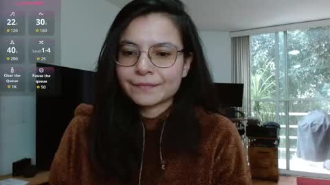 Snapshot of tiny_caroline chatting on September 17, 9:05 pm Tiny Caroline online show from September 17, 9:05 pm