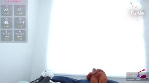 Tiny Caroline online show from March 30, 11:06 pm