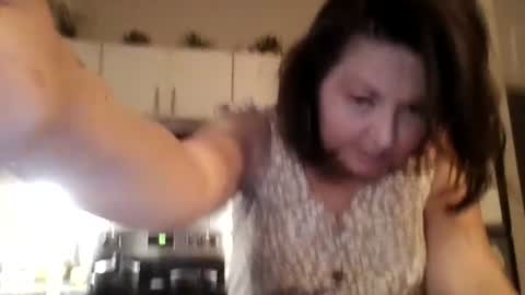 Snapshot of tinyassbossymilf chatting on July 30, 7:07 am tinyassbossymilf online show from July 30, 7:07 am