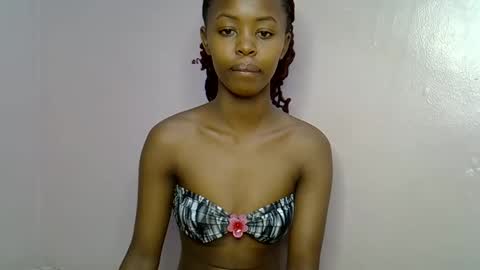 Snapshot of tinybarbie_ chatting on October 9, 4:16 pm Barbie online show from October 9, 4:16 pm