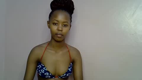 Snapshot of tinybarbie_ chatting on October 20, 6:08 pm Barbie online show from October 20, 6:08 pm