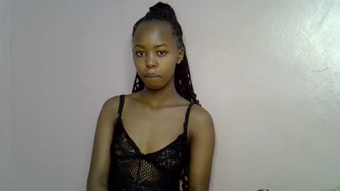 Snapshot of tinybarbie_ chatting on October 23, 2:55 am Barbie online show from October 23, 2:55 am