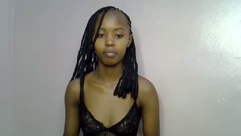 Snapshot of tinybarbie_ chatting on October 31, 4:52 pm Barbie online show from October 31, 4:52 pm