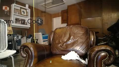 Snapshot of tinycock_1979 chatting on November 7, 3:06 am tinycock_1979 online show from November 7, 3:06 am