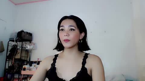 Make me Happy online show from December 5, 5:15 am