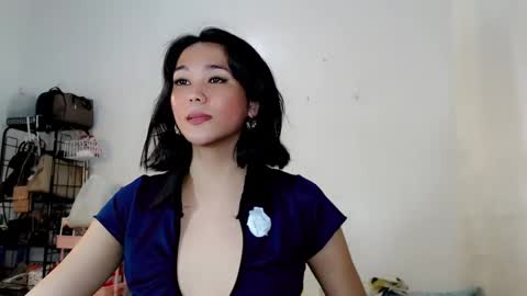 Make me Happy online show from January 4, 11:54 am