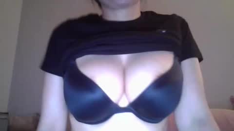 Elyza online show from September 26, 11:03 am
