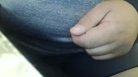 tinypecker6 online show from January 13, 7:52 pm