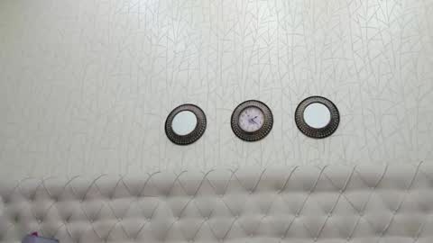 Snapshot of tinyrosee chatting on February 5, 7:29 pm Tinnyrose online show from February 5, 7:29 pm