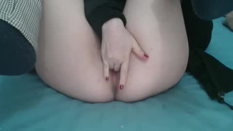 tinyslut66 online show from February 24, 10:03 pm