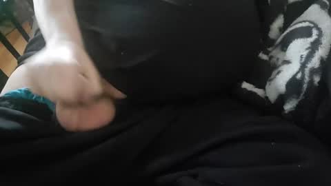 Snapshot of tinytim22992 chatting on June 19, 6:56 pm tinytim22992 online show from June 19, 6:56 pm