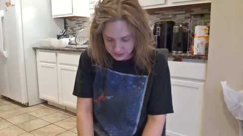 Snapshot of tinywithtiddies chatting on October 19, 1:23 pm tinywithtiddies online show from October 19, 1:23 pm