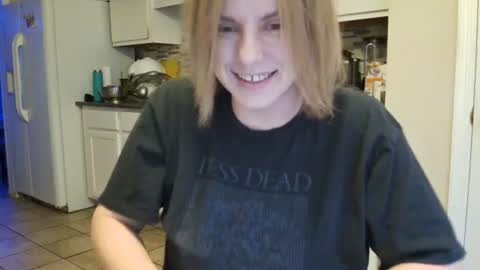 Snapshot of tinywithtiddies chatting on October 28, 12:41 pm tinywithtiddies online show from October 28, 12:41 pm