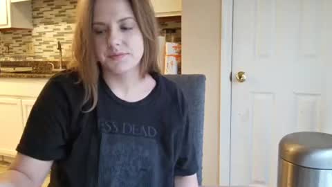 Snapshot of tinywithtiddies chatting on November 12, 3:45 pm tinywithtiddies online show from November 12, 3:45 pm