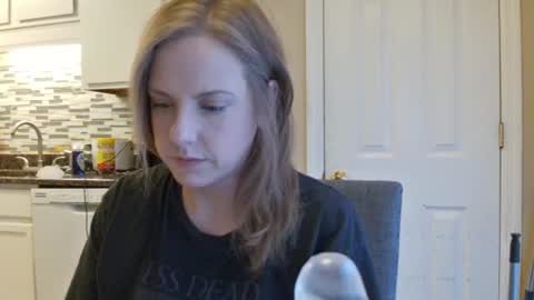 Snapshot of tinywithtiddies chatting on November 18, 1:26 pm tinywithtiddies online show from November 18, 1:26 pm