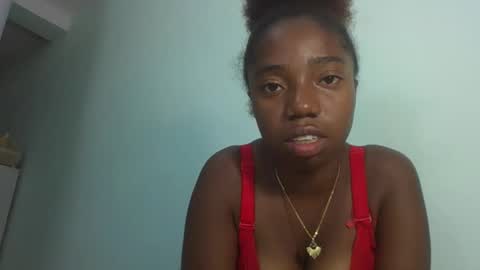 Snapshot of titiss997955 chatting on March 5, 12:50 am titi online show from March 5, 12:50 am