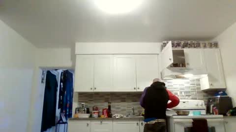 Snapshot of titoshow89 chatting on March 25, 1:33 am titoshow89 online show from March 25, 1:33 am