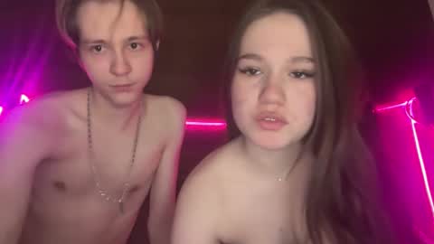 titsdestoy2007 online show from January 16, 12:25 am