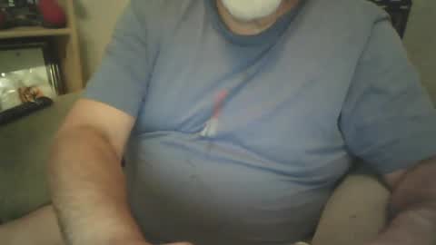 Snapshot of tittyloverr69 chatting on December 8, 9:35 am tittyloverr69 online show from December 8, 9:35 am