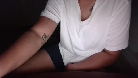 tj526316275 online show from March 12, 6:52 am